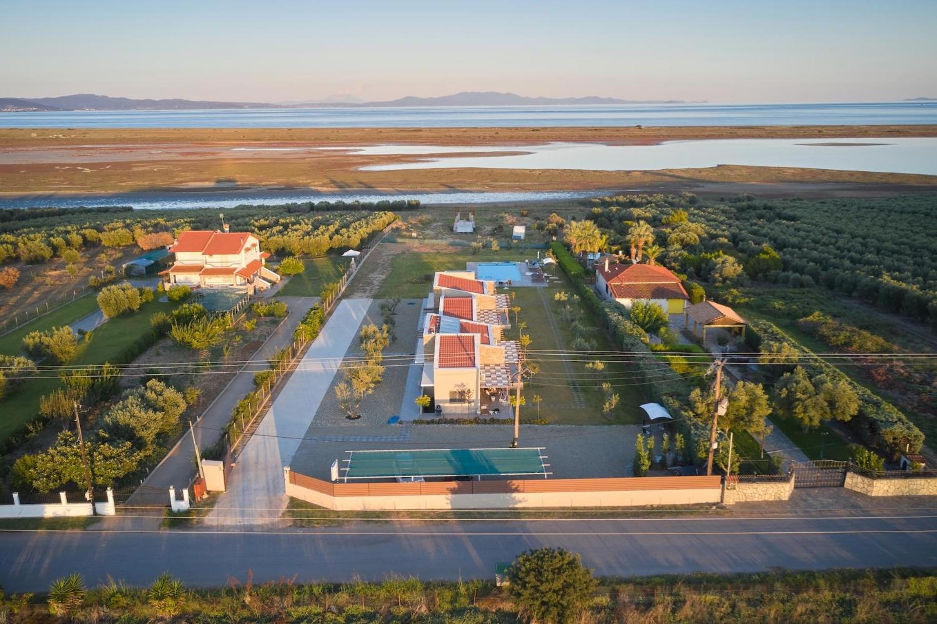 Flamingo View Suites & Villas Nea Poteidaia Buitenkant foto